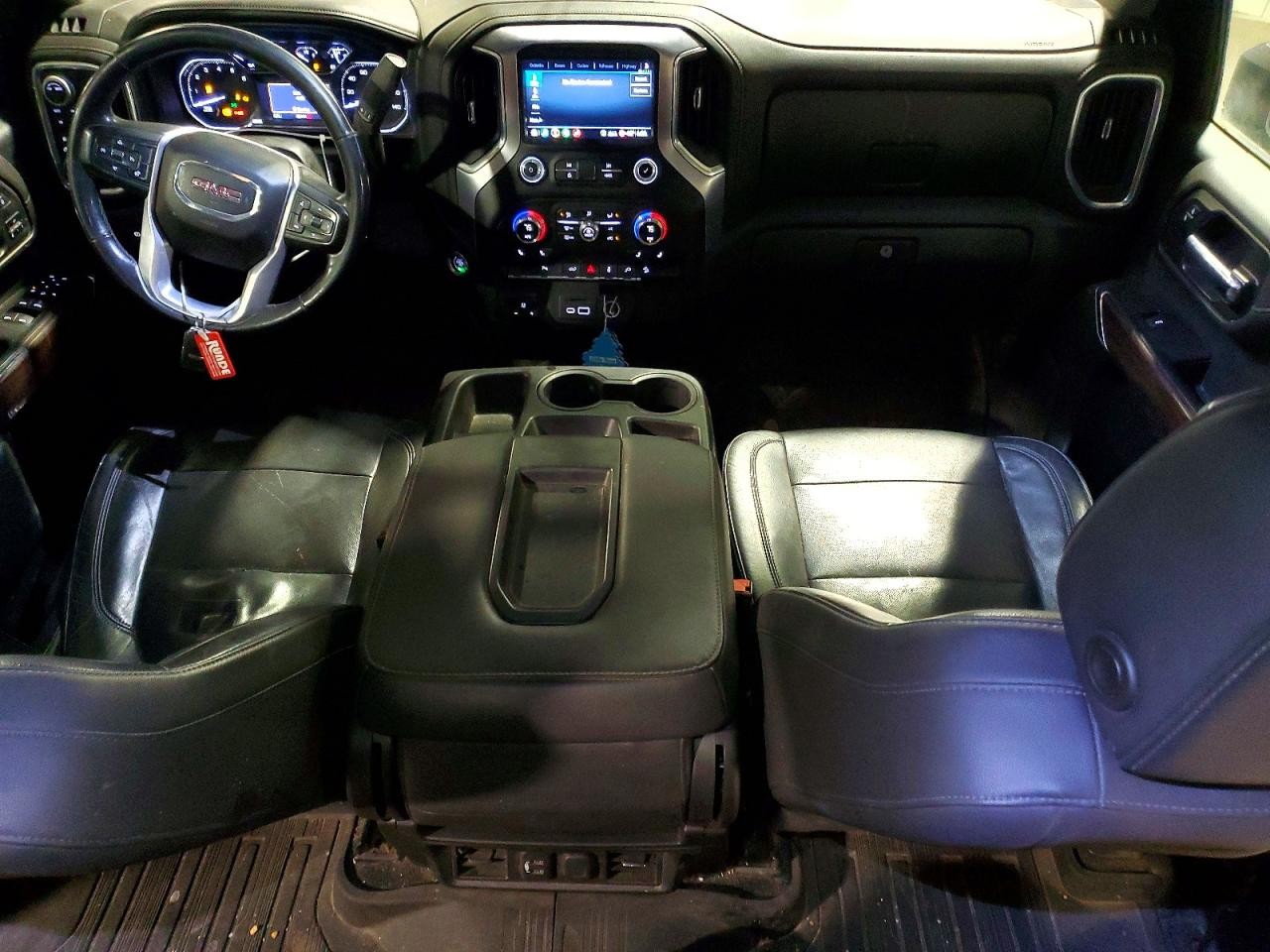 https://f005.backblazeb2.com/file/img-partshotlines-com/Inventory/MA185/Vehicle/106664_08.jpg