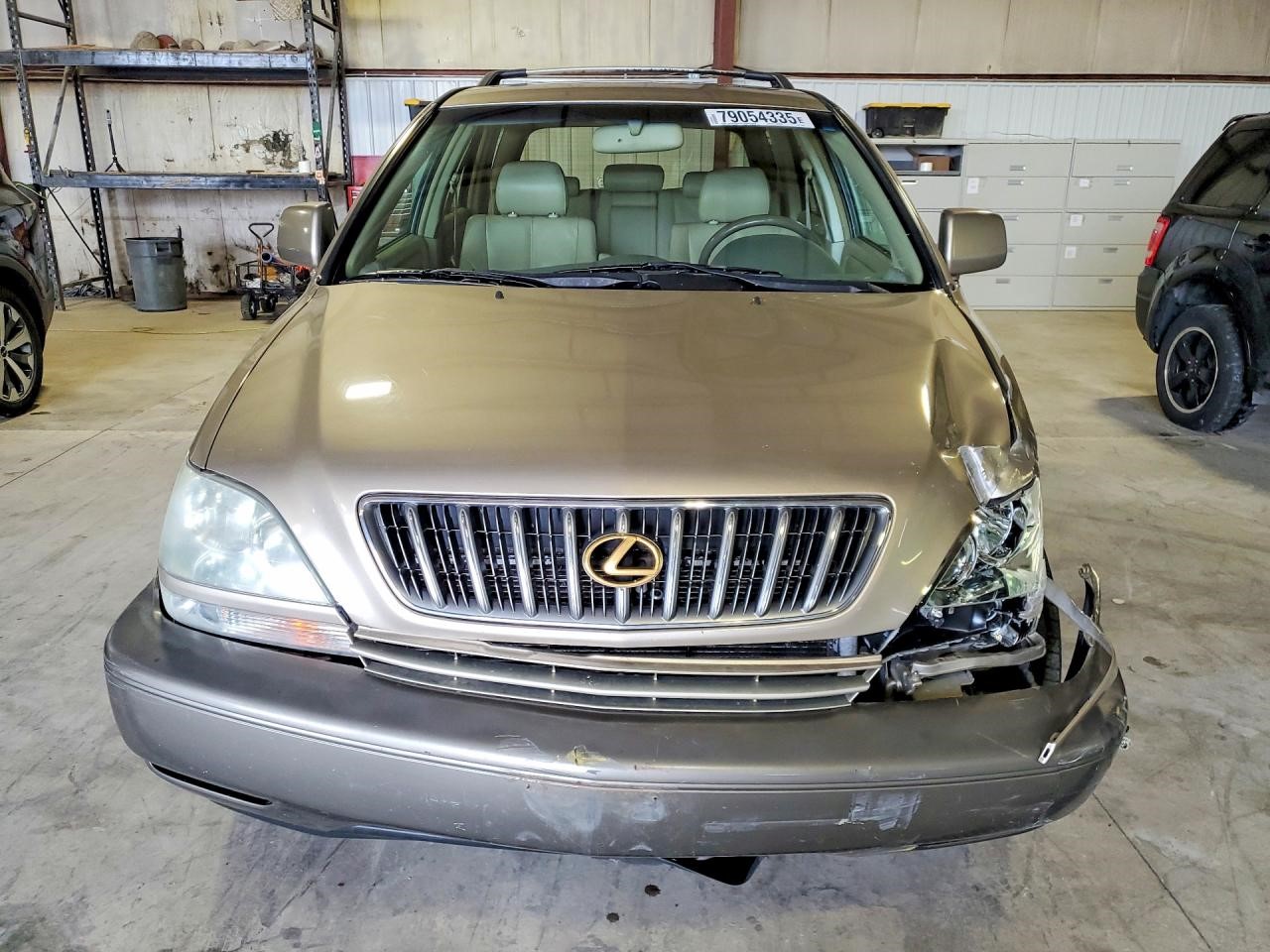 https://f005.backblazeb2.com/file/img-partshotlines-com/Inventory/MA185/Vehicle/106753_05.jpg