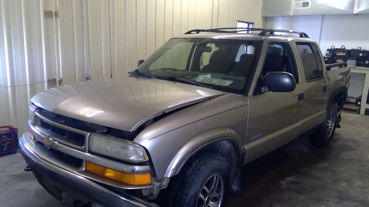 https://f005.backblazeb2.com/file/img-partshotlines-com/Inventory/MA185/Vehicle/106767_01.jpg