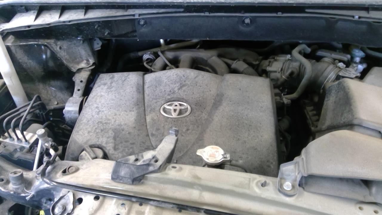 Vehicle/106877_08.jpg
