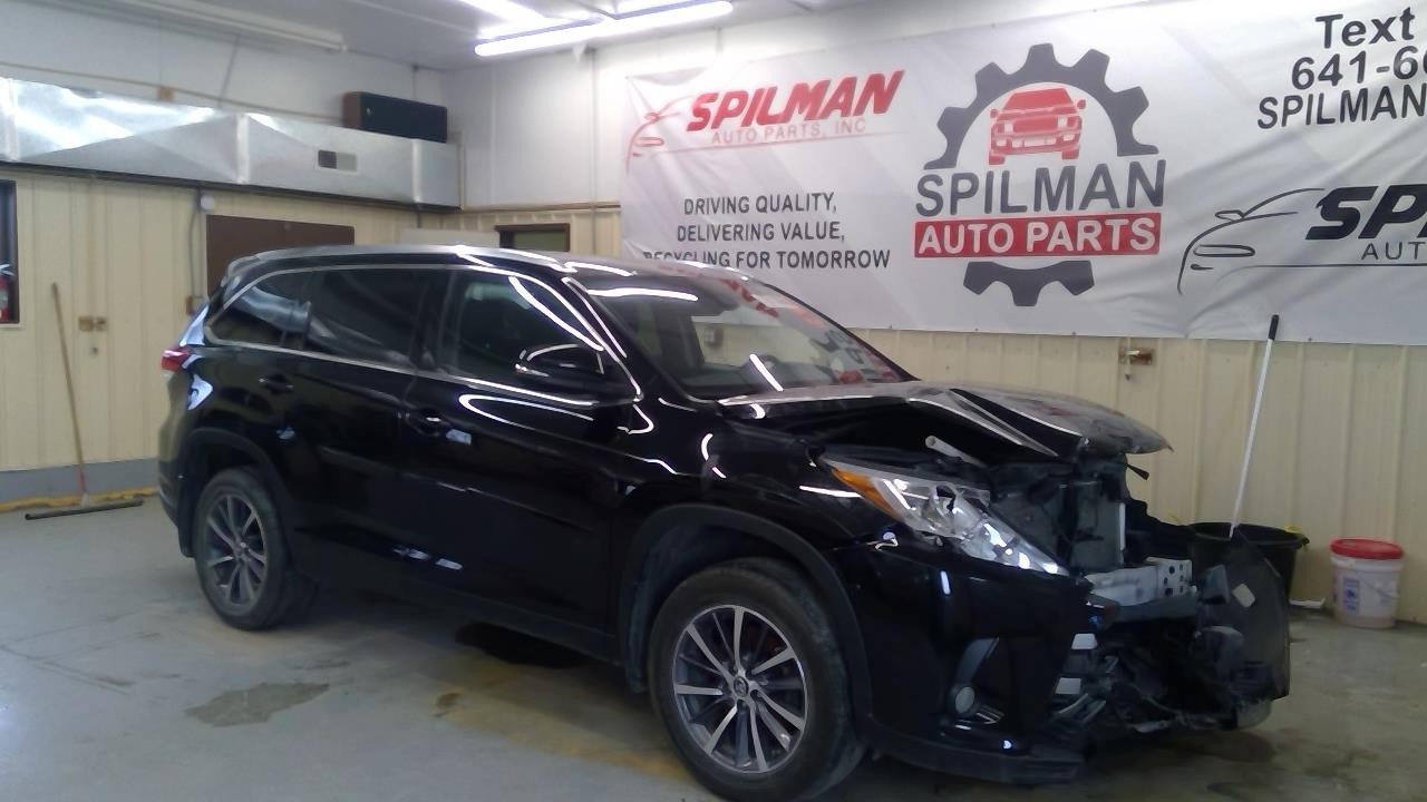 Vehicle/106877_12.jpg