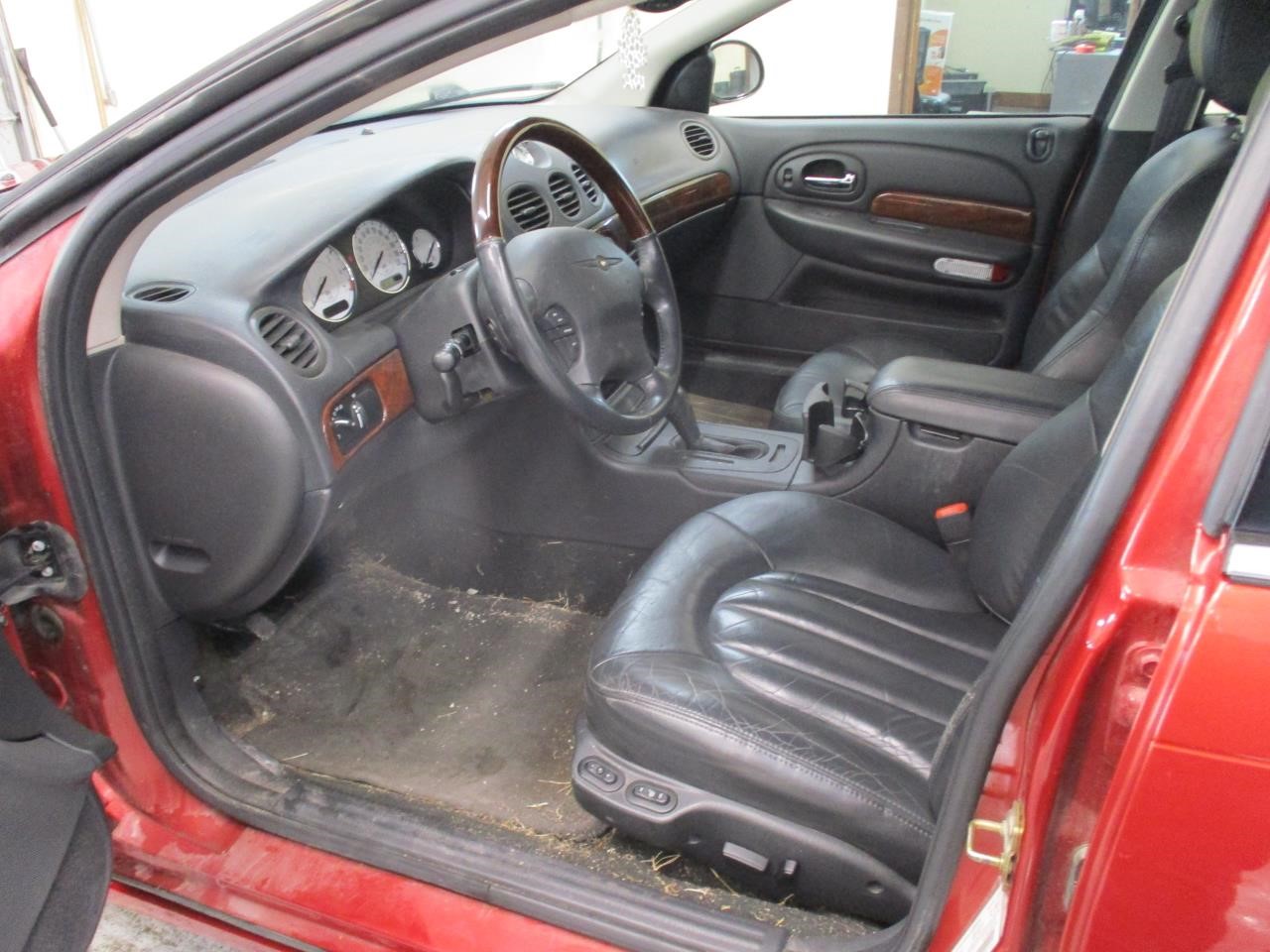 https://f005.backblazeb2.com/file/img-partshotlines-com/Inventory/MA185/Vehicle/106958_02.jpg