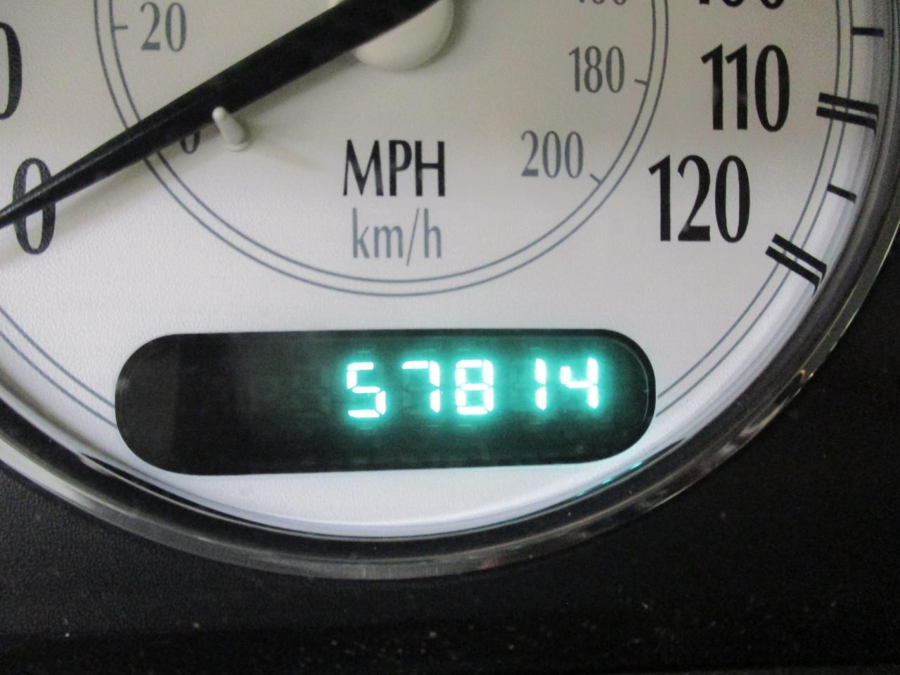 https://f005.backblazeb2.com/file/img-partshotlines-com/Inventory/MA185/Vehicle/106958_03.jpg