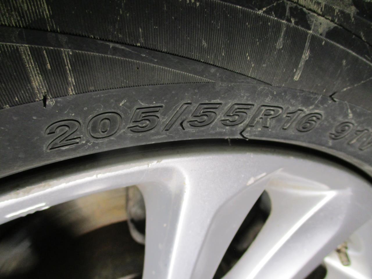 https://f005.backblazeb2.com/file/img-partshotlines-com/Inventory/MA185/Vehicle/107229_07.jpg