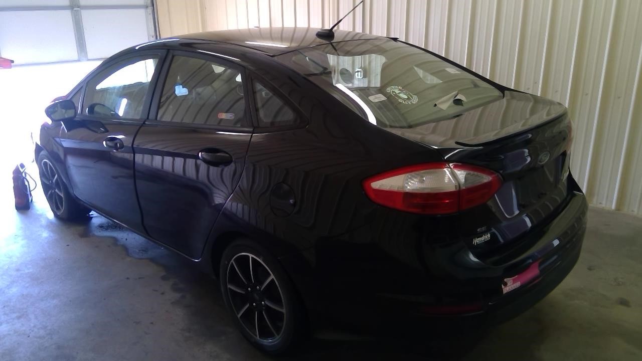 https://f005.backblazeb2.com/file/img-partshotlines-com/Inventory/MA185/Vehicle/107442_10.jpg