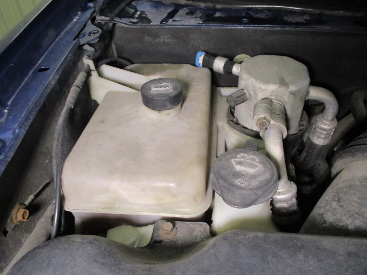 https://f005.backblazeb2.com/file/img-partshotlines-com/Inventory/MA185/Vehicle/107474_10.jpg