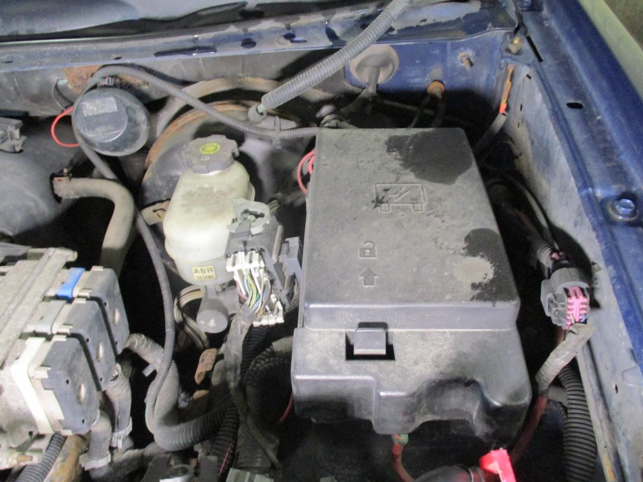 https://f005.backblazeb2.com/file/img-partshotlines-com/Inventory/MA185/Vehicle/107474_11.jpg