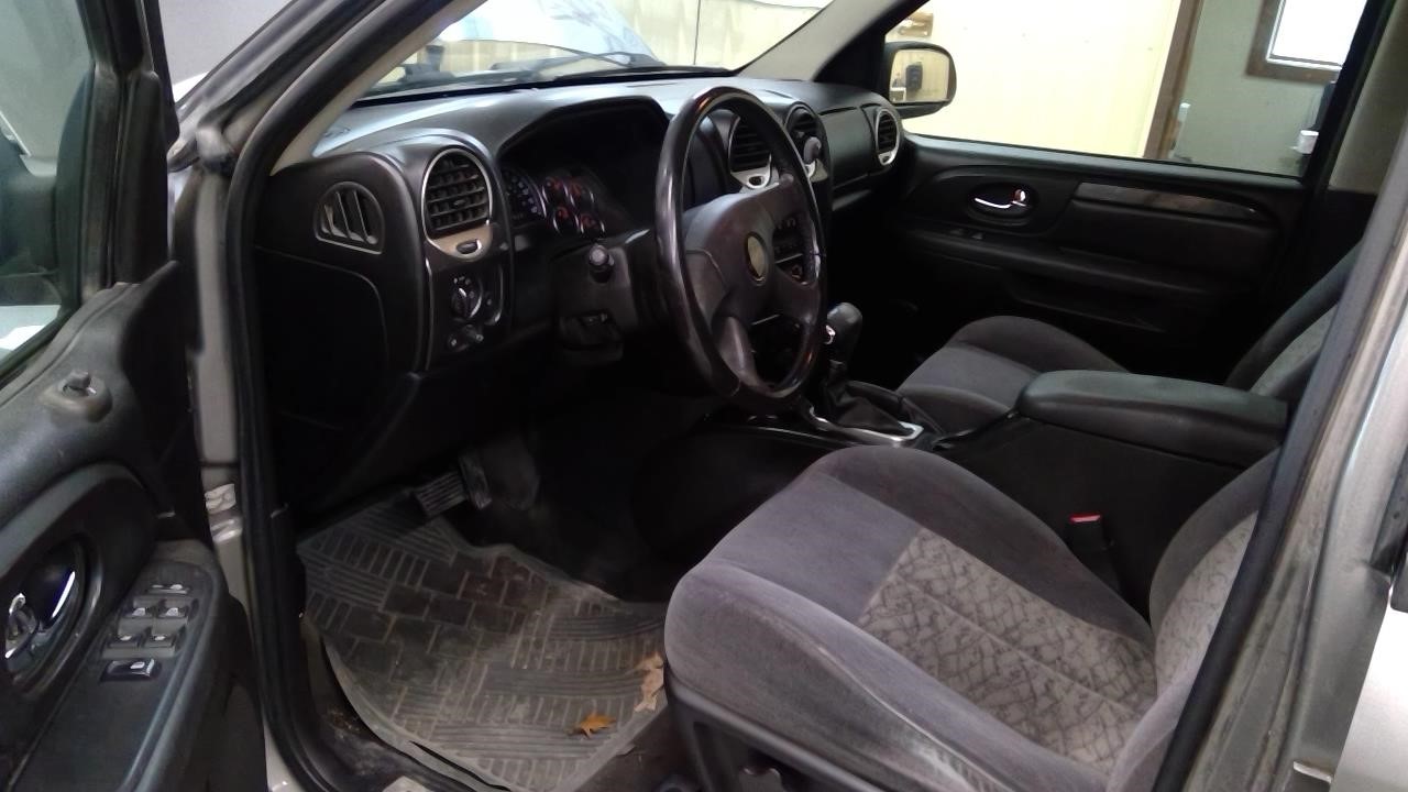 https://f005.backblazeb2.com/file/img-partshotlines-com/Inventory/MA185/Vehicle/107535_04.jpg