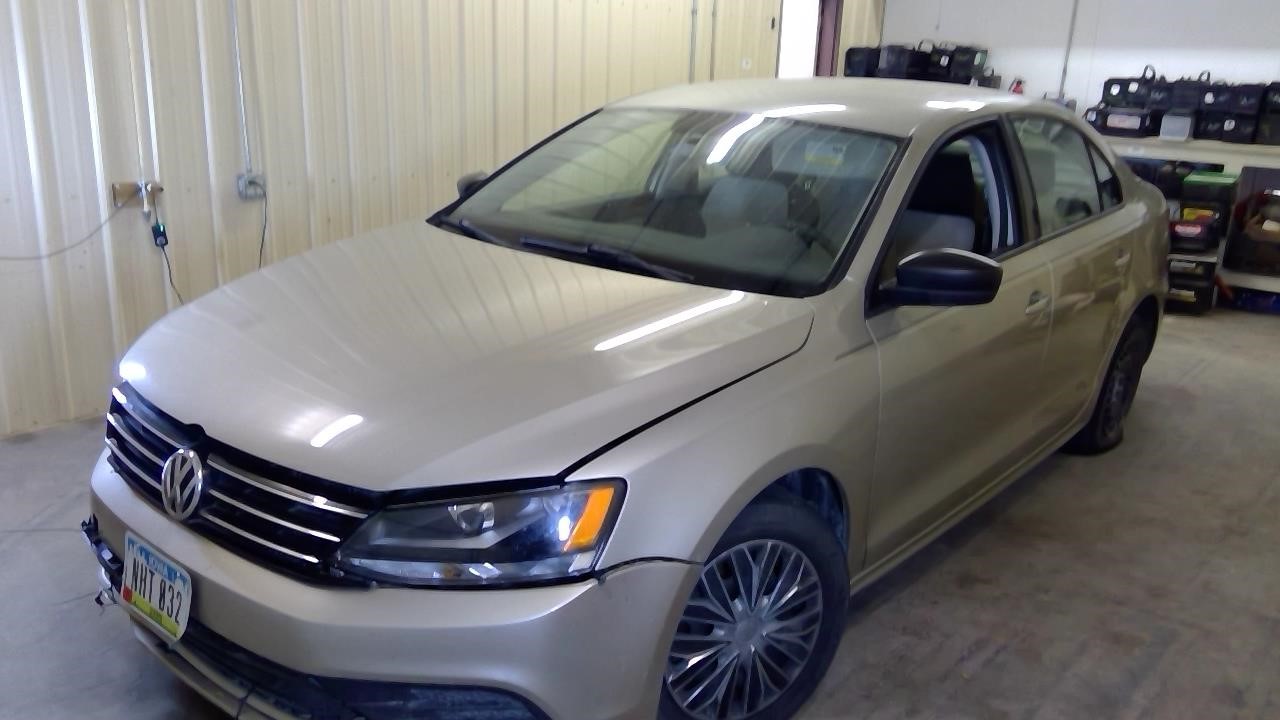 https://f005.backblazeb2.com/file/img-partshotlines-com/Inventory/MA185/Vehicle/107705_01.jpg