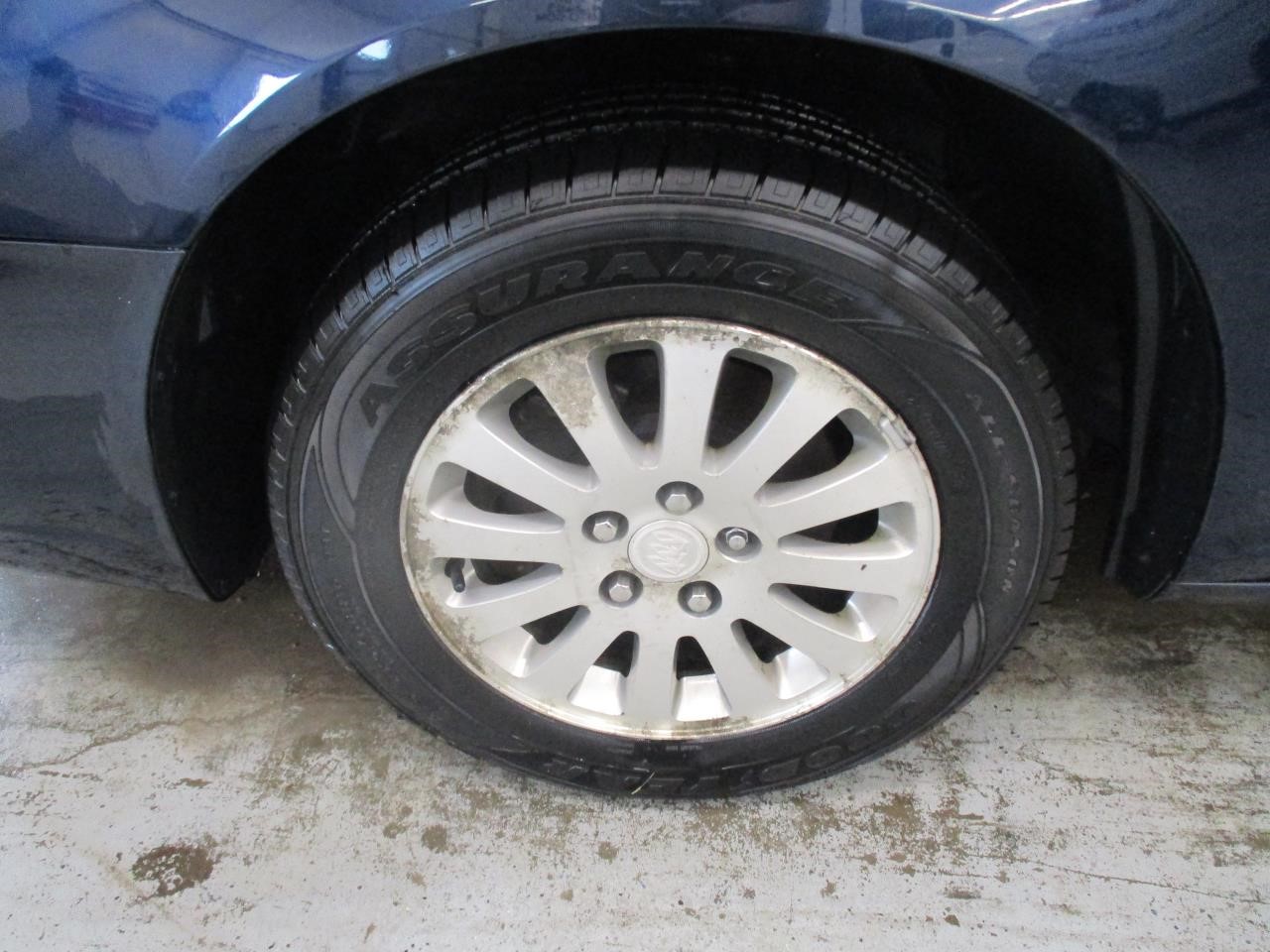https://f005.backblazeb2.com/file/img-partshotlines-com/Inventory/MA185/Vehicle/107752_06.jpg