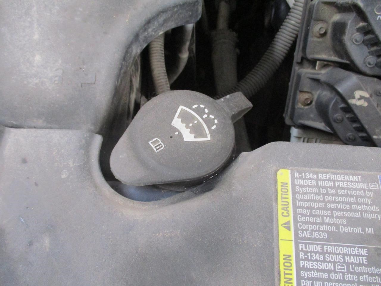 https://f005.backblazeb2.com/file/img-partshotlines-com/Inventory/MA185/Vehicle/107752_09.jpg