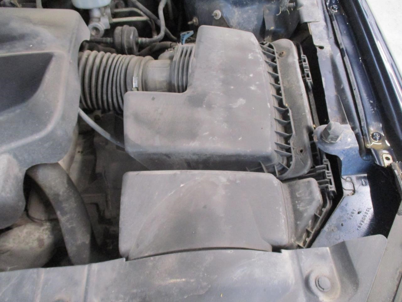 https://f005.backblazeb2.com/file/img-partshotlines-com/Inventory/MA185/Vehicle/107752_12.jpg