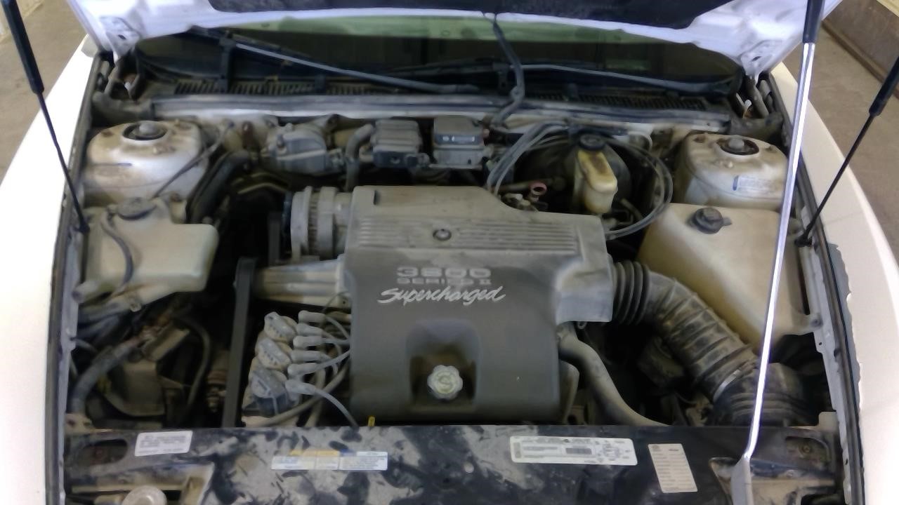 https://f005.backblazeb2.com/file/img-partshotlines-com/Inventory/MA185/Vehicle/107766_07.jpg