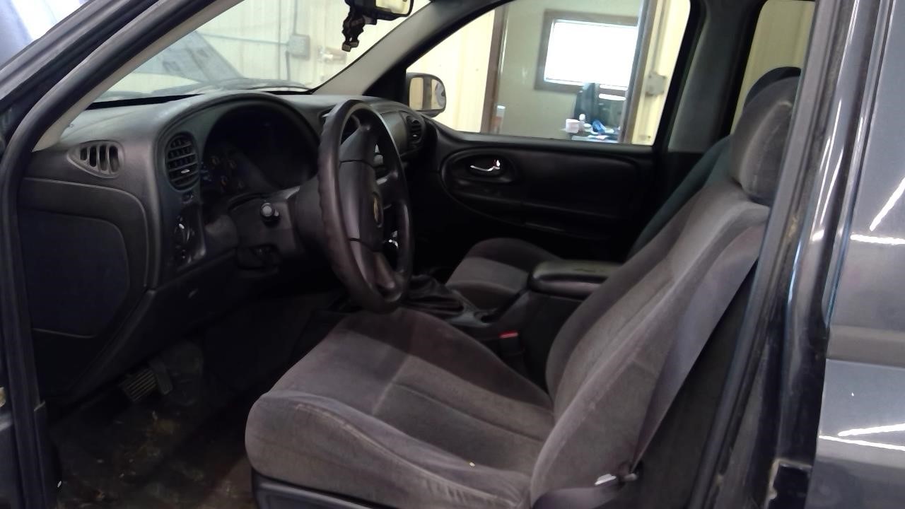 https://f005.backblazeb2.com/file/img-partshotlines-com/Inventory/MA185/Vehicle/107931_04.jpg