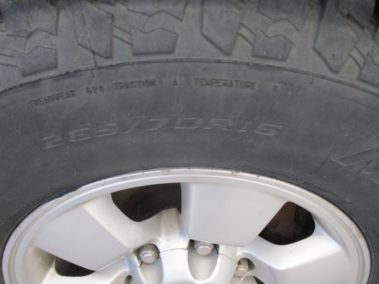 https://f005.backblazeb2.com/file/img-partshotlines-com/Inventory/MA185/Vehicle/108077_07.jpg