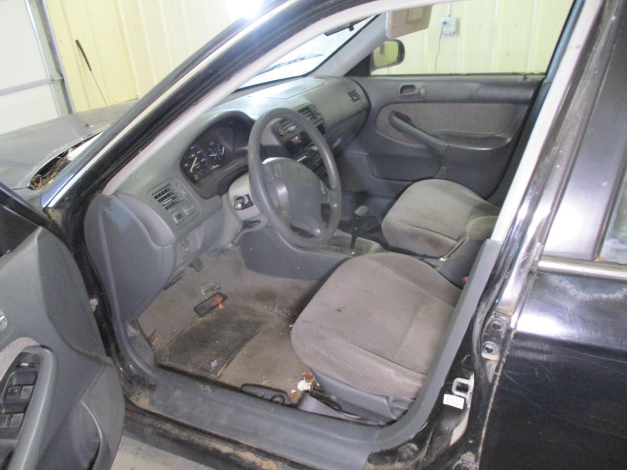 https://f005.backblazeb2.com/file/img-partshotlines-com/Inventory/MA185/Vehicle/108148_02.jpg