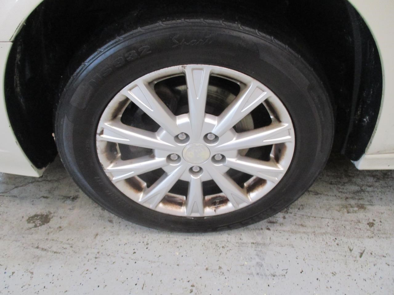 https://f005.backblazeb2.com/file/img-partshotlines-com/Inventory/MA185/Vehicle/108230_06.jpg