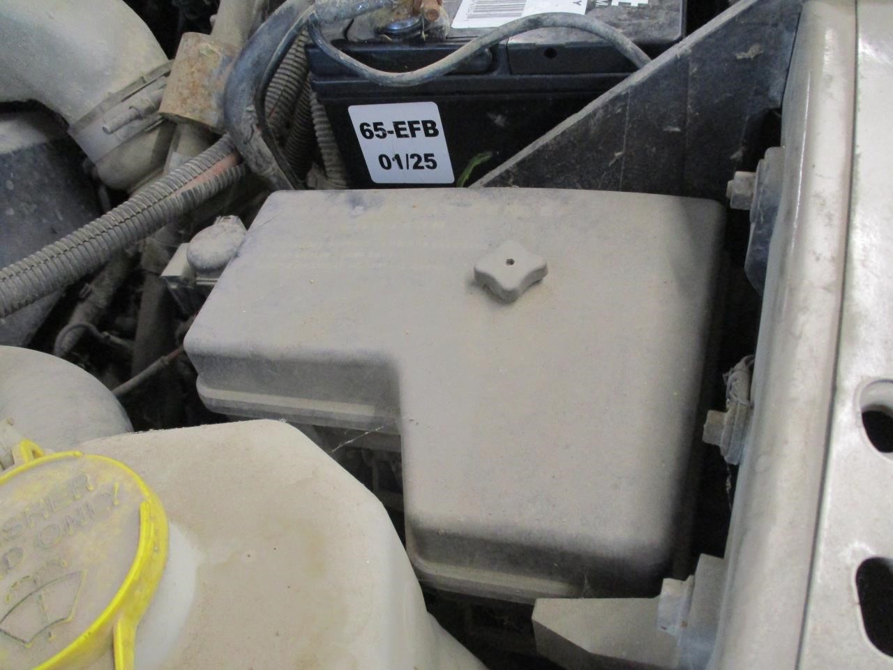 https://f005.backblazeb2.com/file/img-partshotlines-com/Inventory/MA185/Vehicle/108254_11.jpg