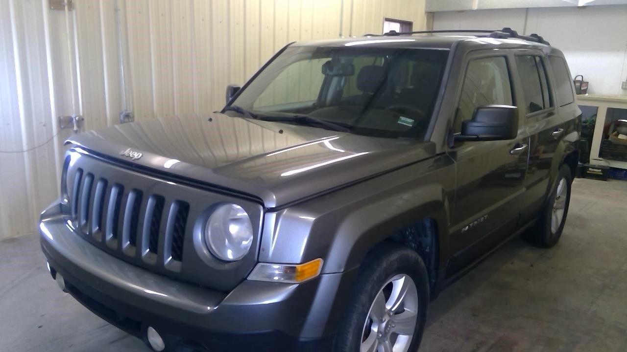Vehicle/108395_10.jpg