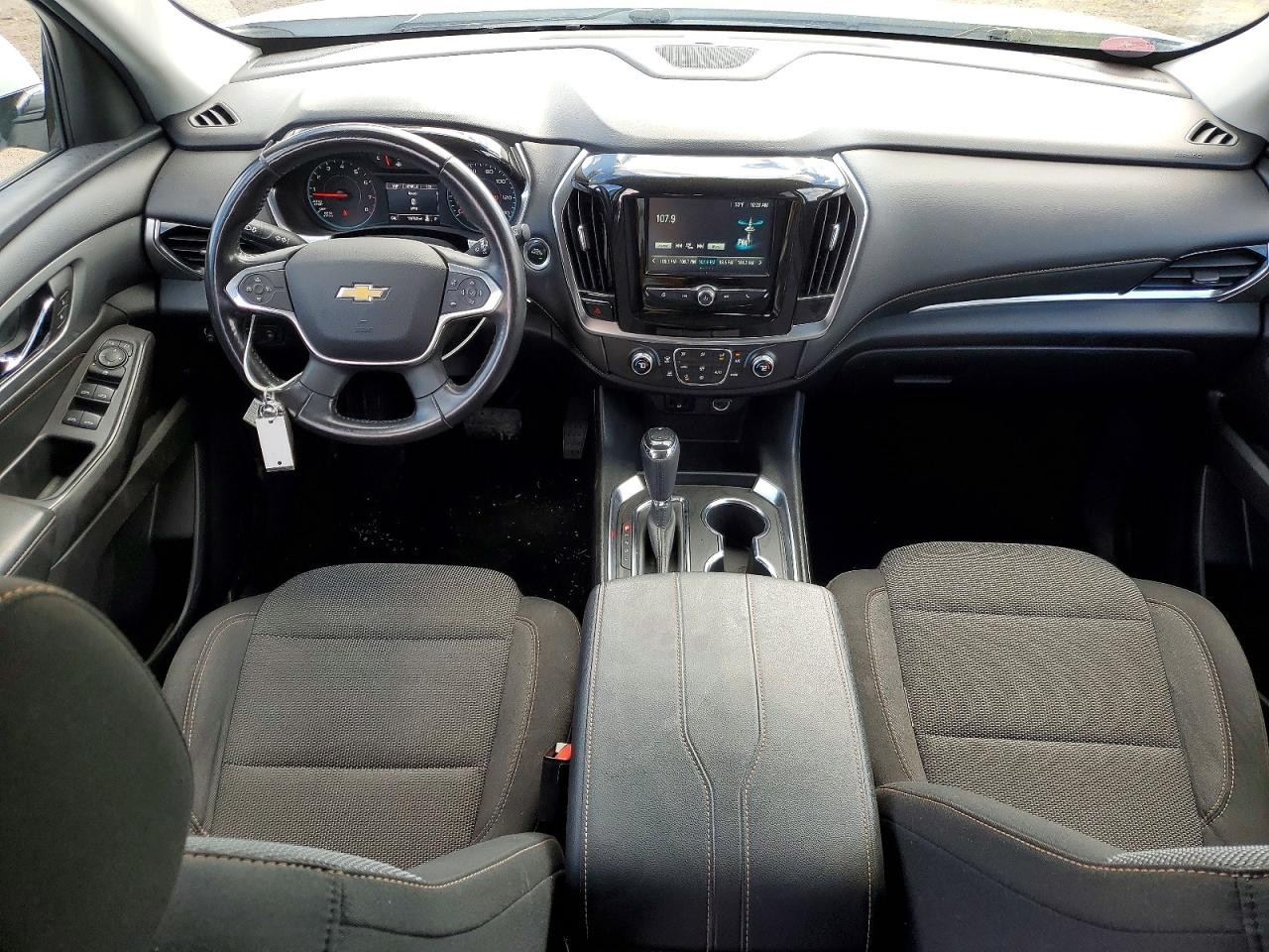 Vehicle/108520_08.jpg