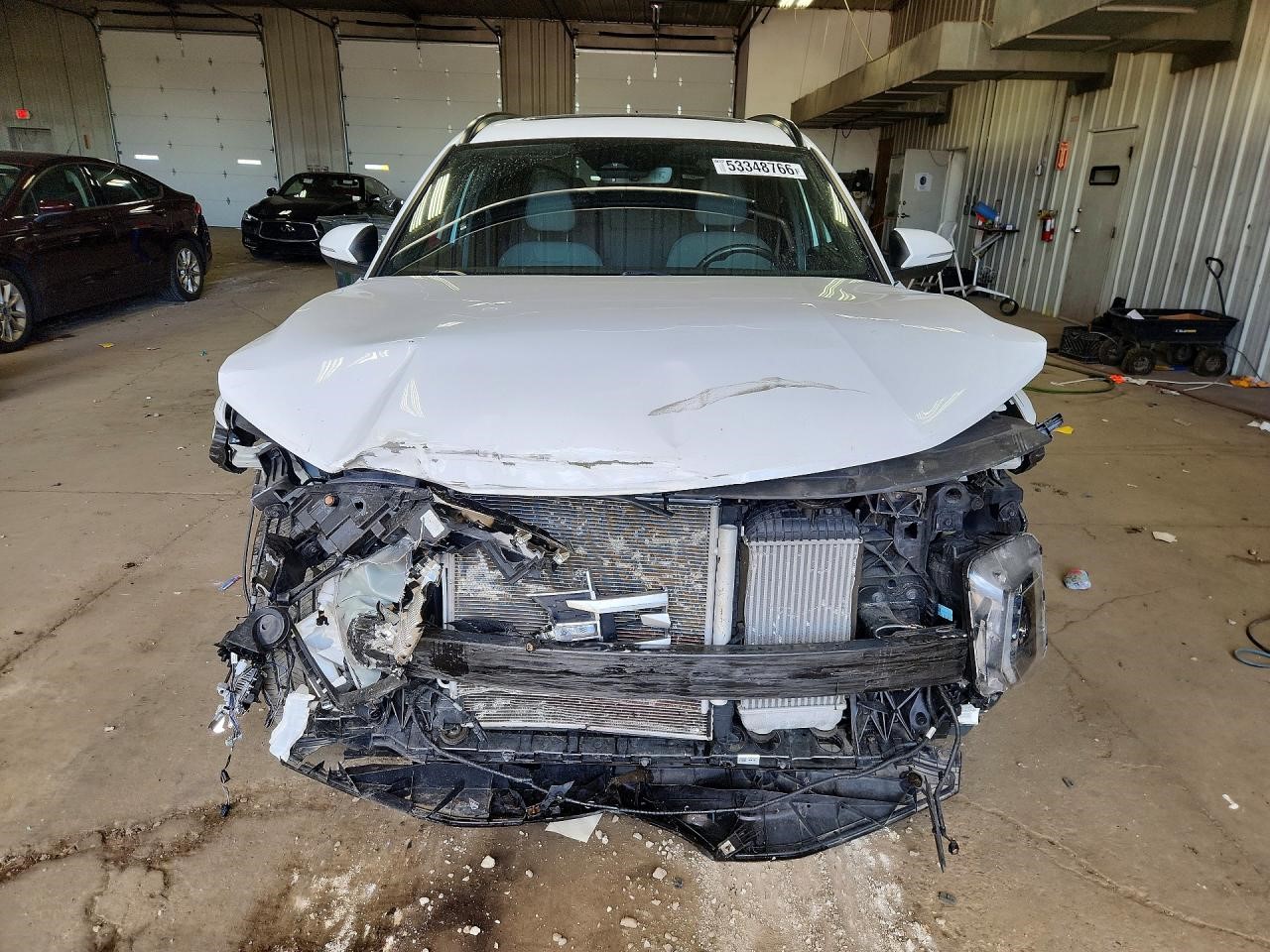 https://f005.backblazeb2.com/file/img-partshotlines-com/Inventory/MA185/Vehicle/108584_05.jpg