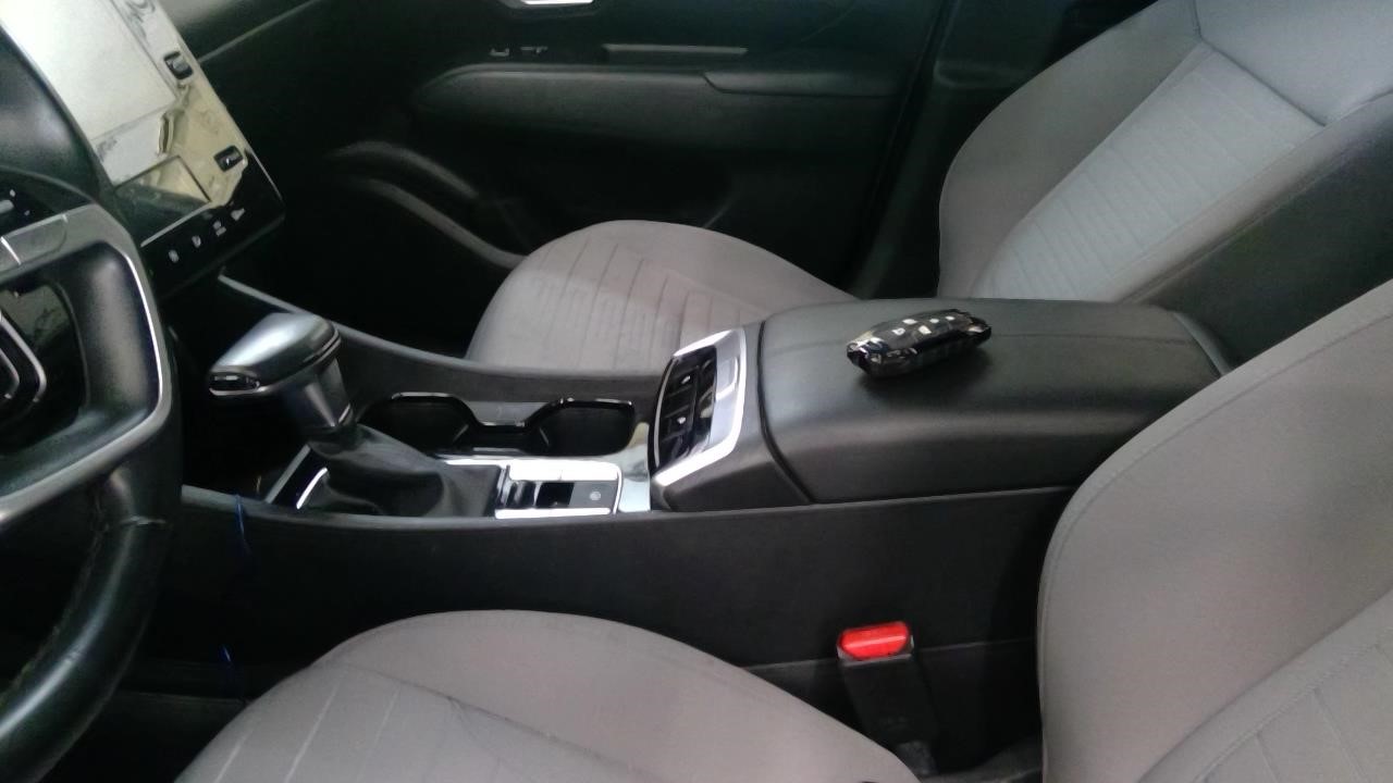 https://f005.backblazeb2.com/file/img-partshotlines-com/Inventory/MA185/Vehicle/108584_50.jpg