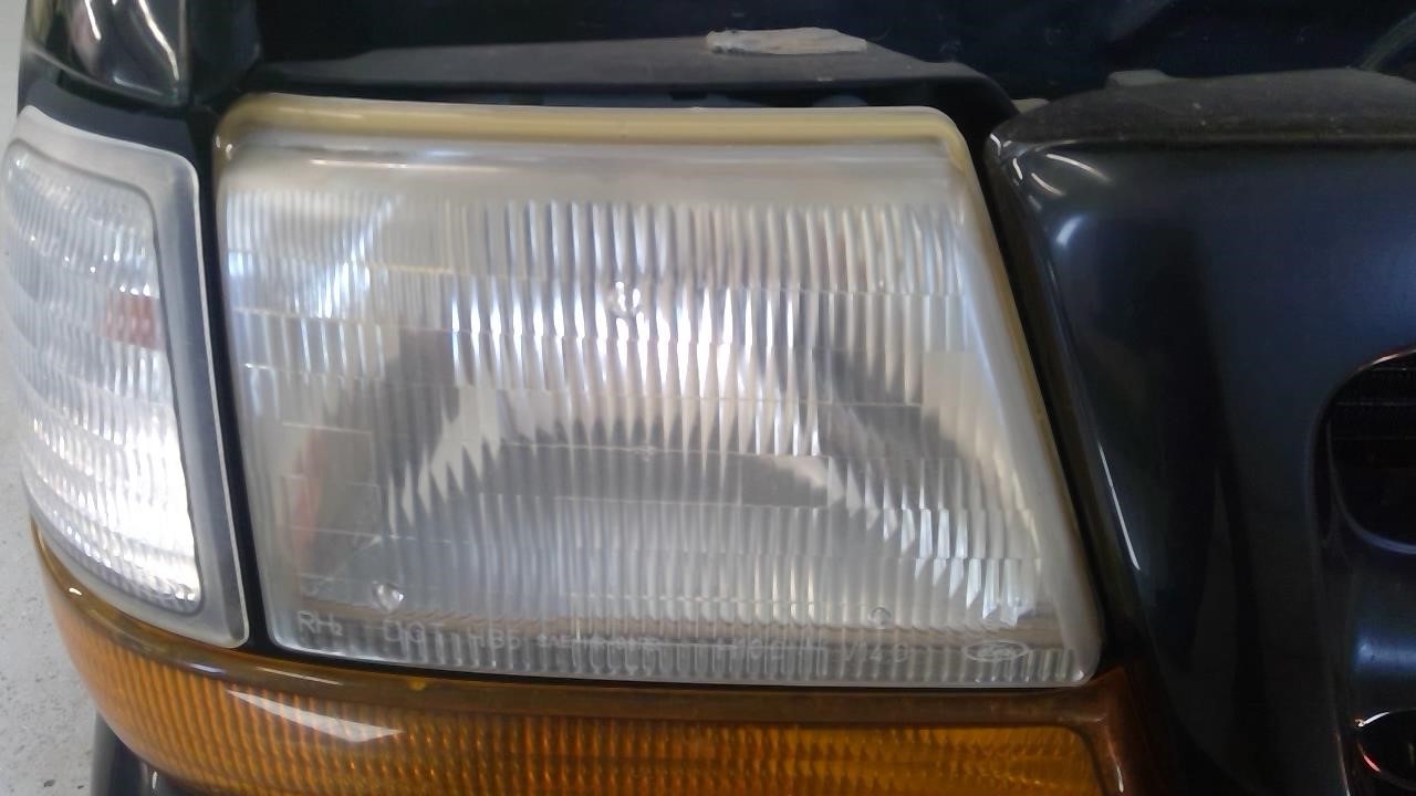 https://f005.backblazeb2.com/file/img-partshotlines-com/Inventory/MA185/Vehicle/108820_11.jpg