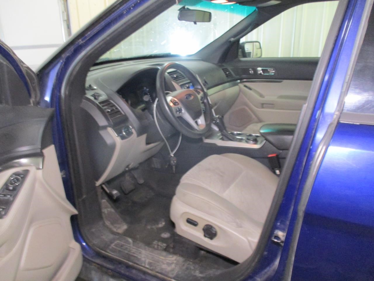 https://f005.backblazeb2.com/file/img-partshotlines-com/Inventory/MA185/Vehicle/109090_02.jpg