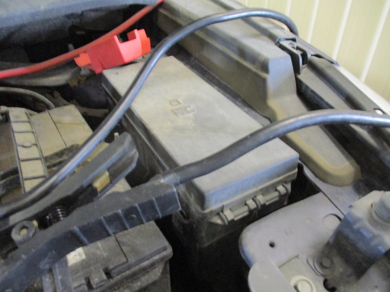 https://f005.backblazeb2.com/file/img-partshotlines-com/Inventory/MA185/Vehicle/109090_12.jpg