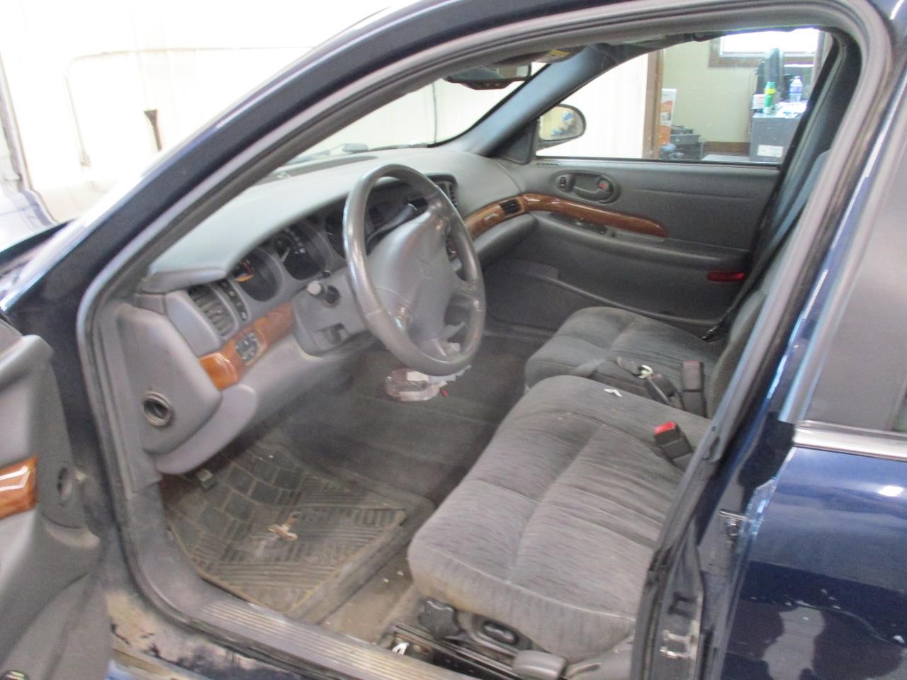 https://f005.backblazeb2.com/file/img-partshotlines-com/Inventory/MA185/Vehicle/109093_02.jpg