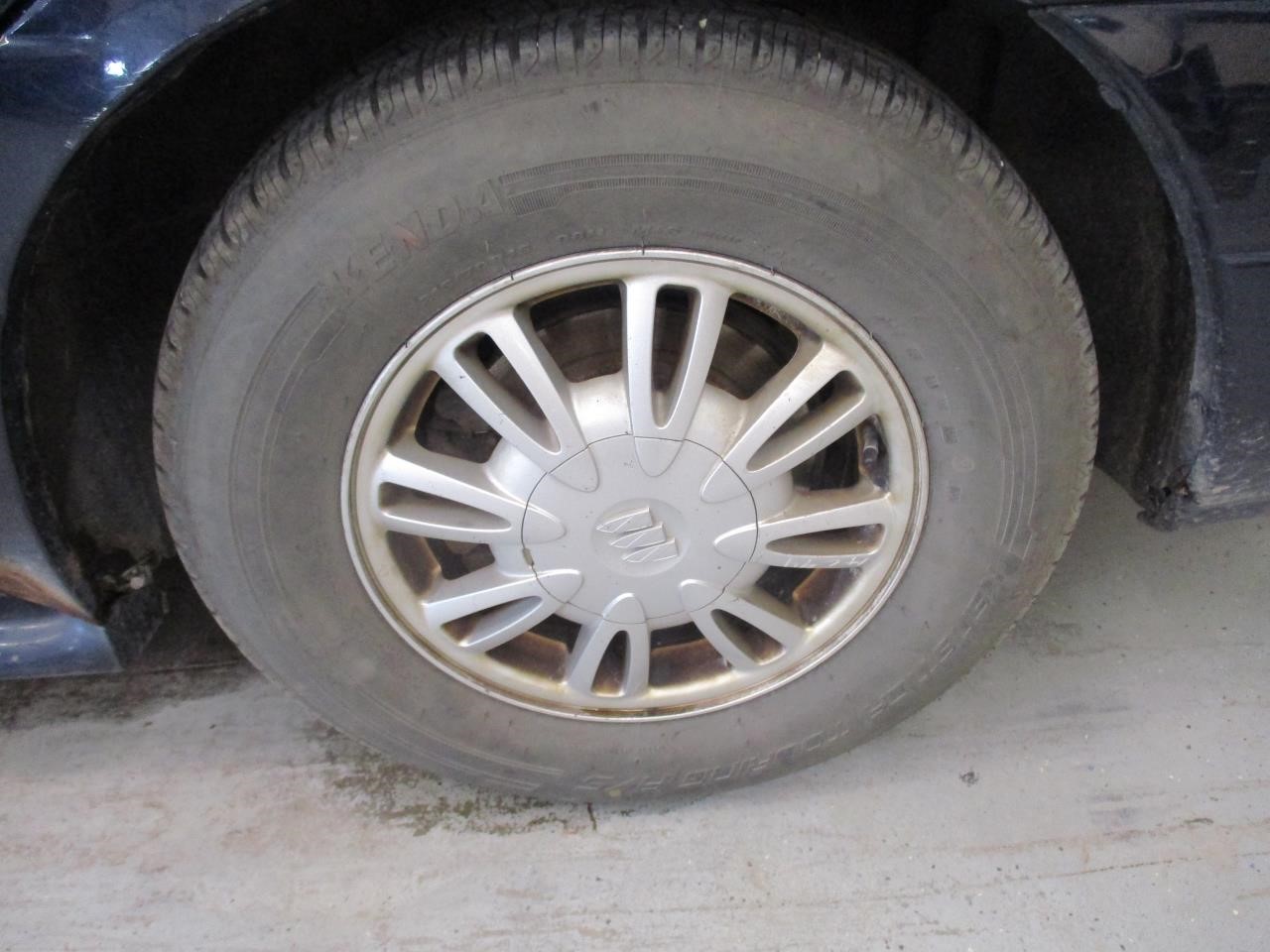 https://f005.backblazeb2.com/file/img-partshotlines-com/Inventory/MA185/Vehicle/109093_06.jpg