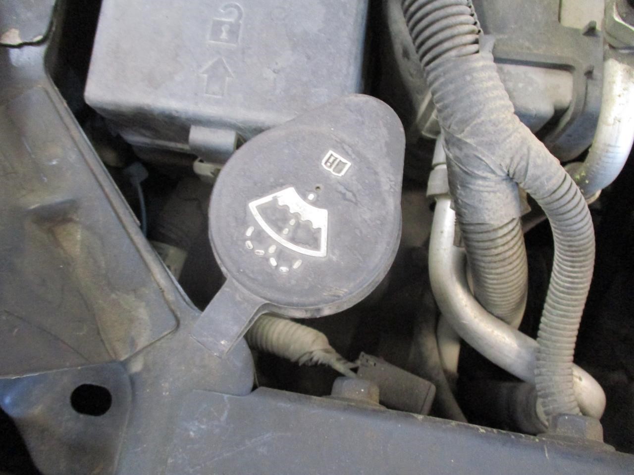 https://f005.backblazeb2.com/file/img-partshotlines-com/Inventory/MA185/Vehicle/109093_09.jpg
