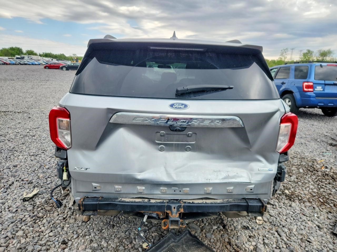 Vehicle/109104_06.jpg