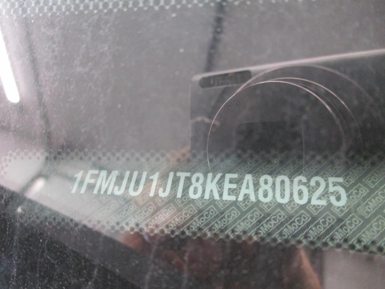 Vehicle/109124_05.jpg