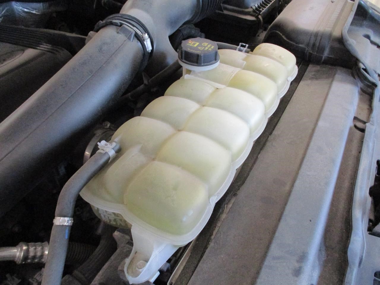 Vehicle/109124_09.jpg