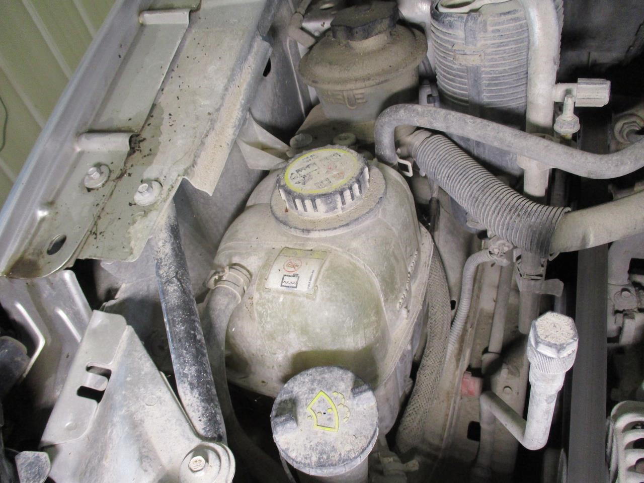 https://f005.backblazeb2.com/file/img-partshotlines-com/Inventory/MA185/Vehicle/109127_10.jpg