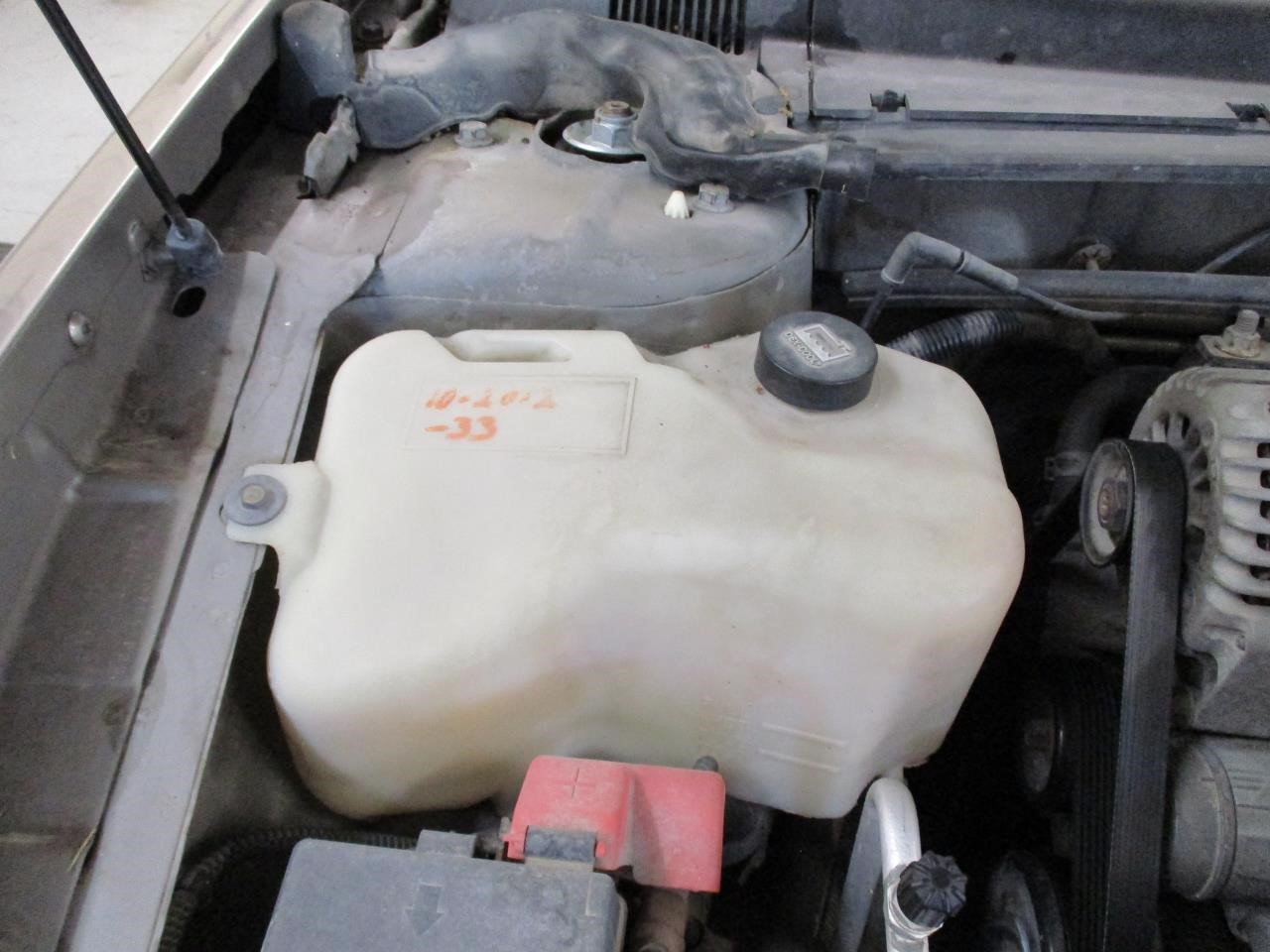 https://f005.backblazeb2.com/file/img-partshotlines-com/Inventory/MA185/Vehicle/109179_09.jpg
