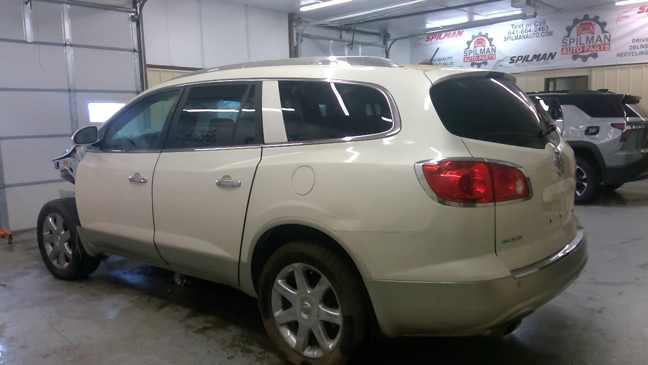 https://f005.backblazeb2.com/file/img-partshotlines-com/Inventory/MA185/Vehicle/109207_08.jpg