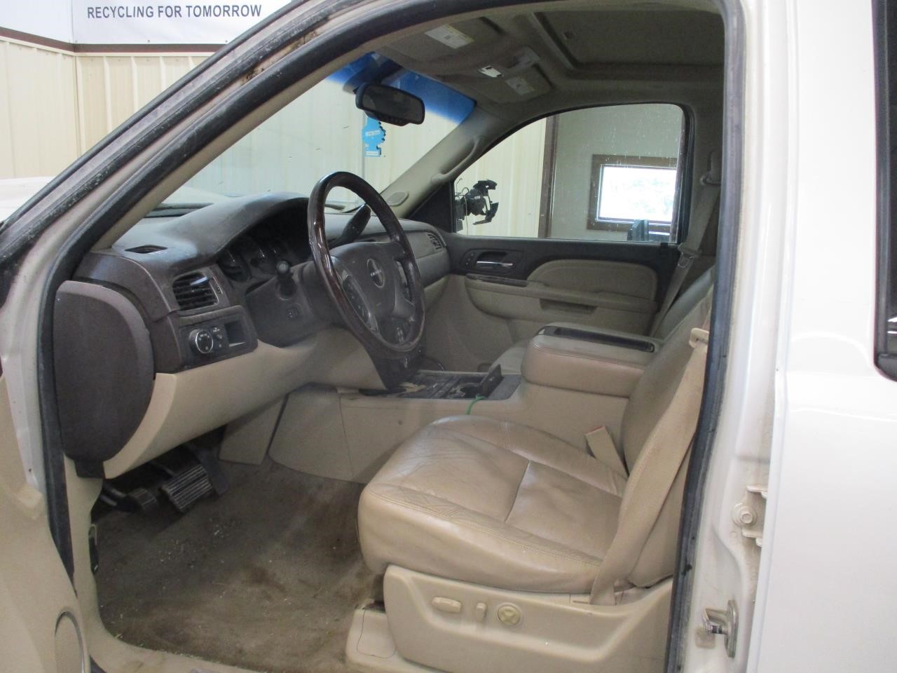 https://f005.backblazeb2.com/file/img-partshotlines-com/Inventory/MA185/Vehicle/109244_02.jpg