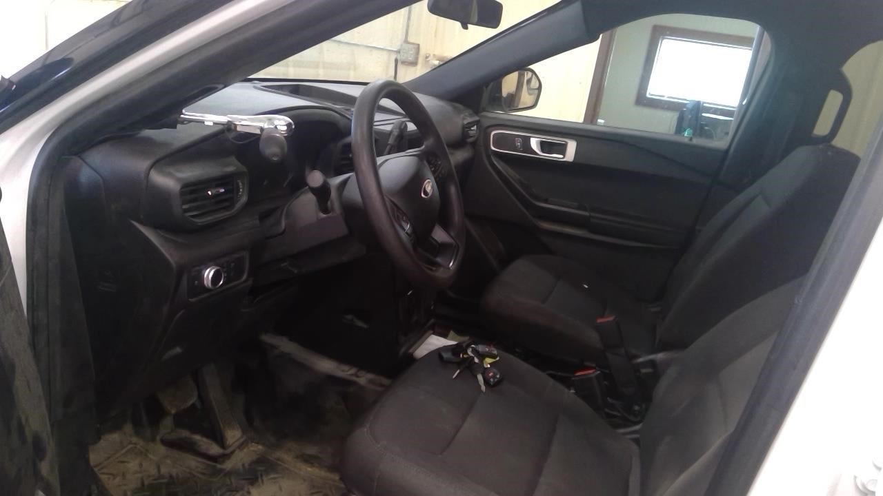 Vehicle/109294_04.jpg