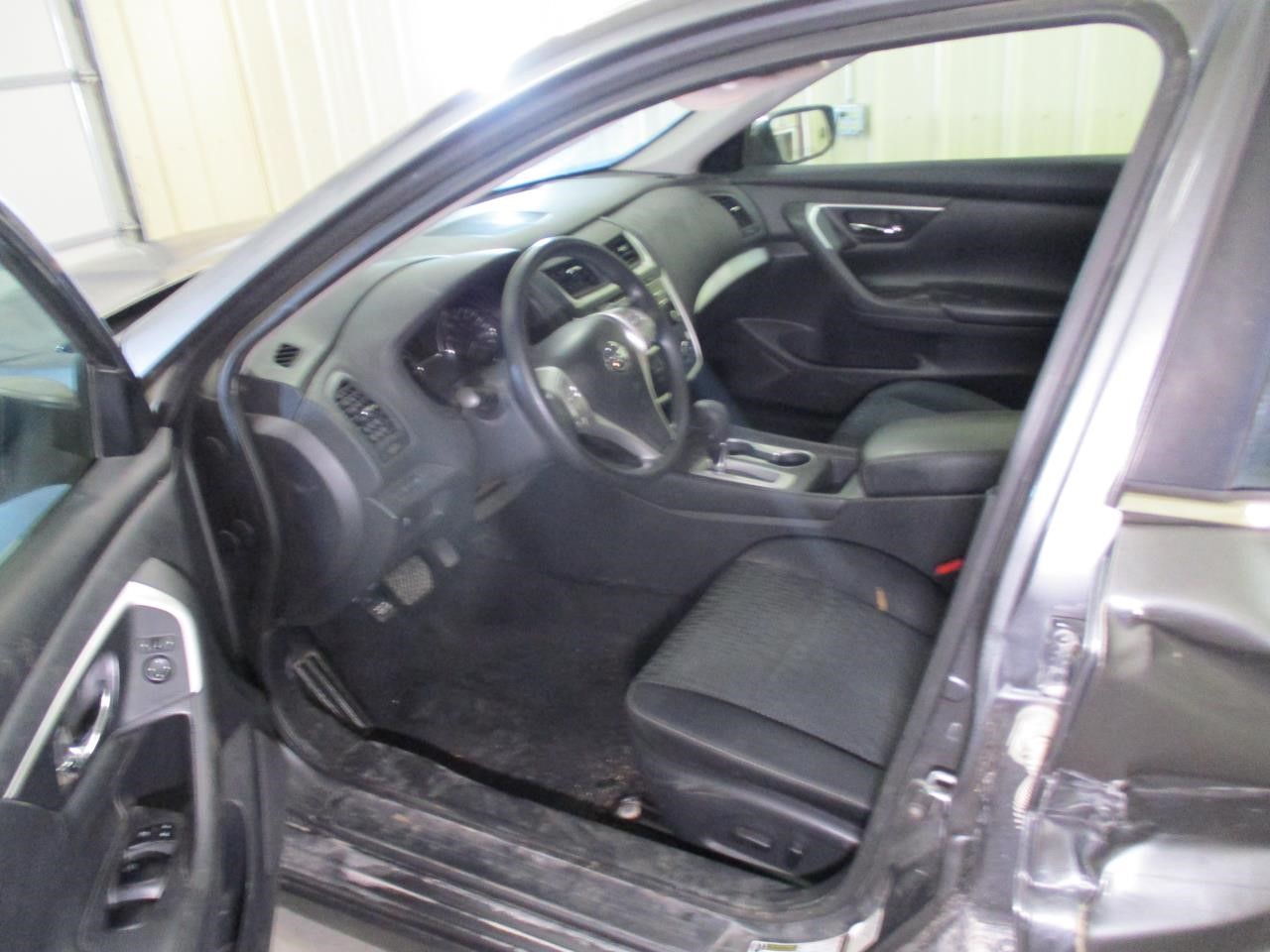 Vehicle/109488_02.jpg