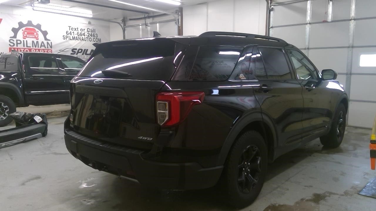Vehicle/109494_09.jpg