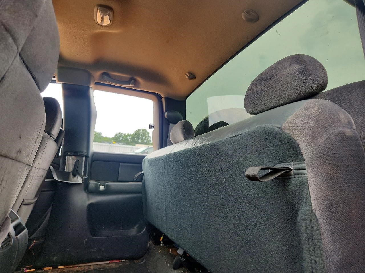 https://f005.backblazeb2.com/file/img-partshotlines-com/Inventory/MA185/Vehicle/109675_10.jpg