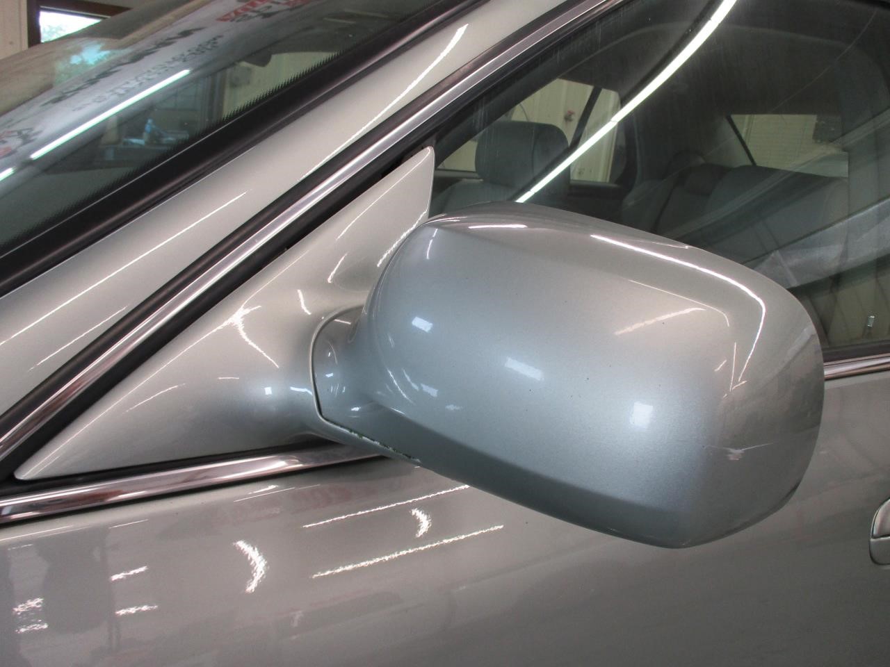 https://f005.backblazeb2.com/file/img-partshotlines-com/Inventory/MA185/Vehicle/109679_07.jpg