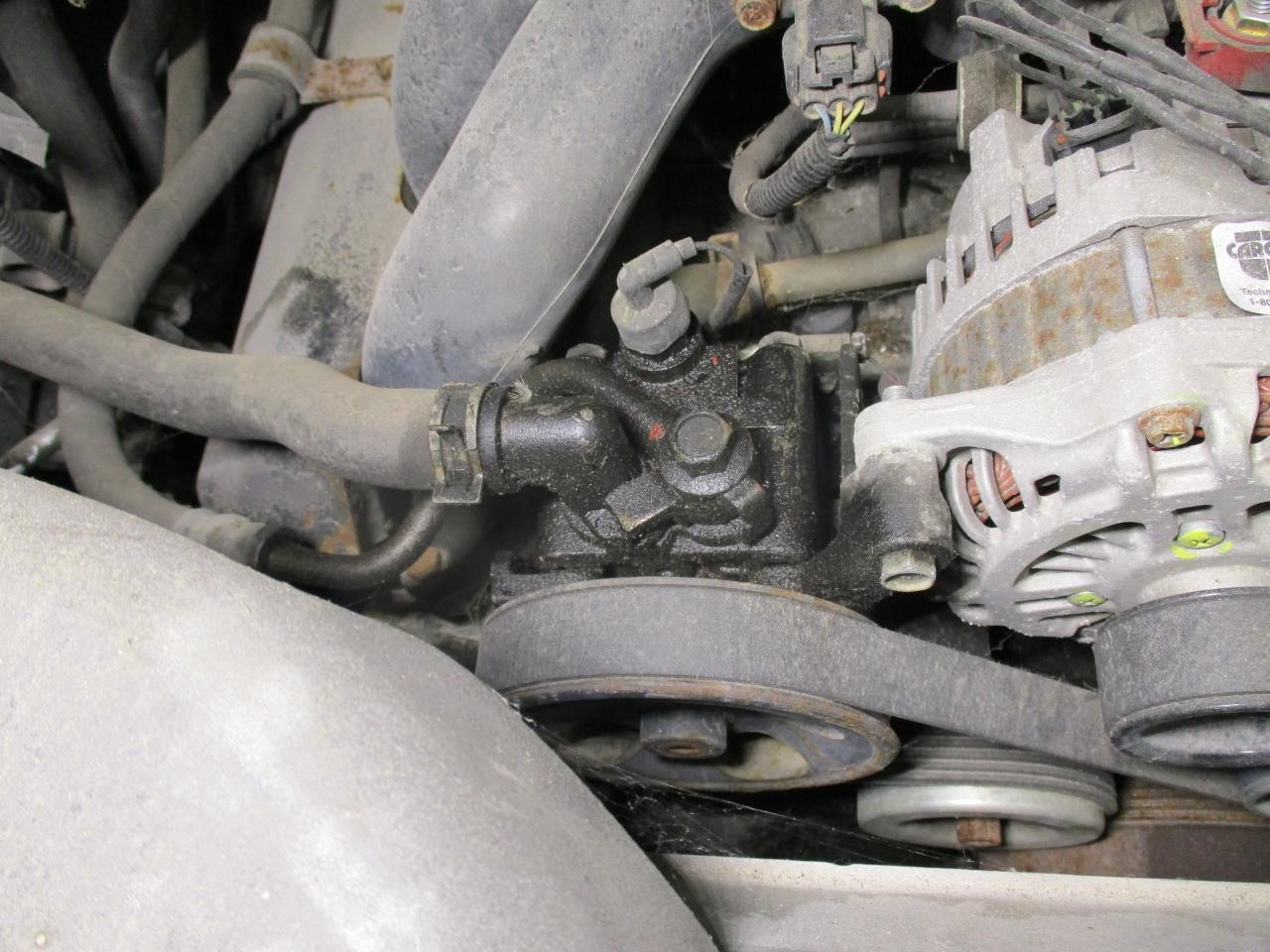 https://f005.backblazeb2.com/file/img-partshotlines-com/Inventory/MA185/Vehicle/109723_12.jpg