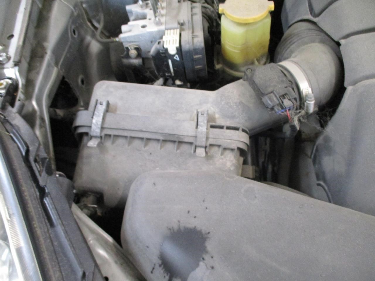 https://f005.backblazeb2.com/file/img-partshotlines-com/Inventory/MA185/Vehicle/109726_11.jpg
