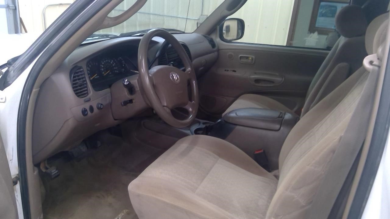 https://f005.backblazeb2.com/file/img-partshotlines-com/Inventory/MA185/Vehicle/109815_04.jpg