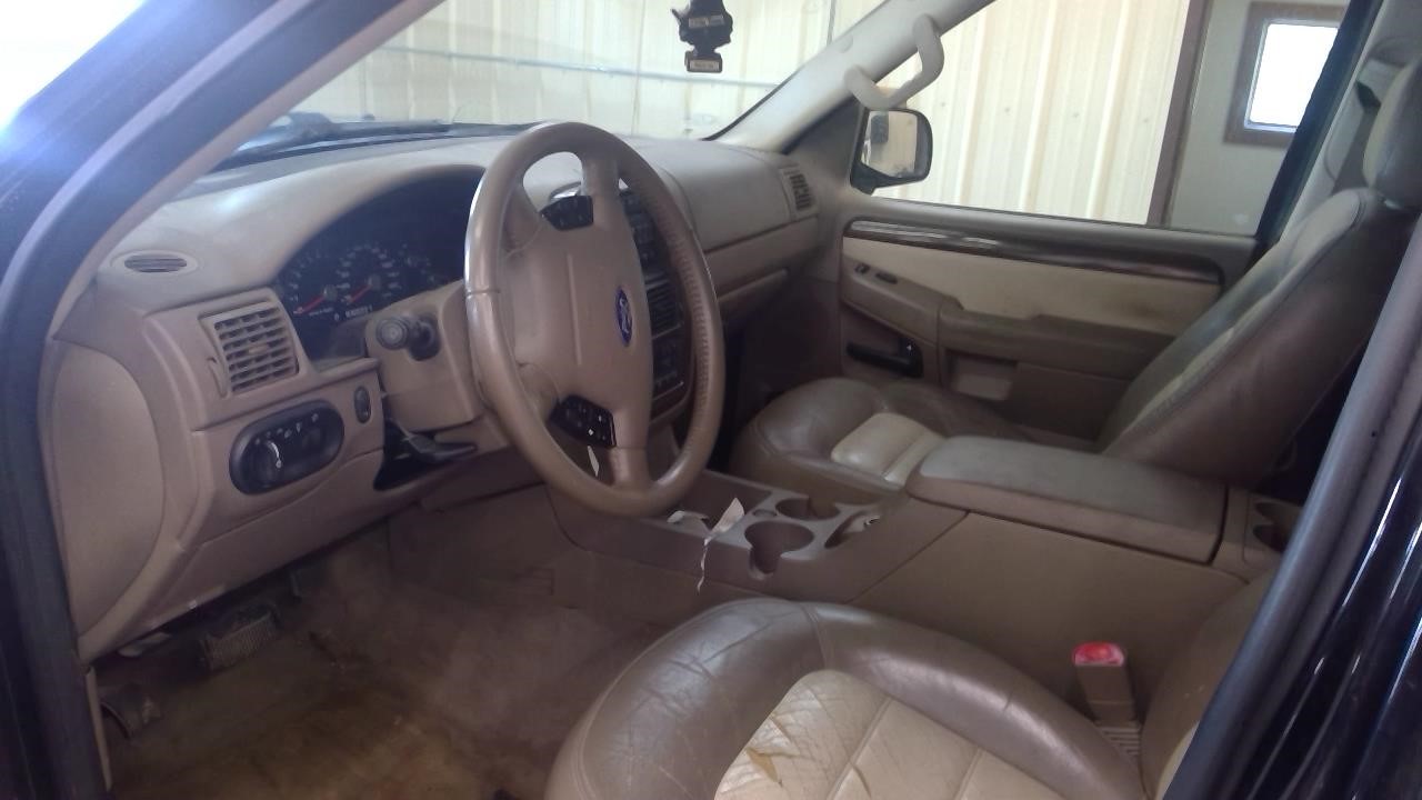https://f005.backblazeb2.com/file/img-partshotlines-com/Inventory/MA185/Vehicle/109816_03.jpg