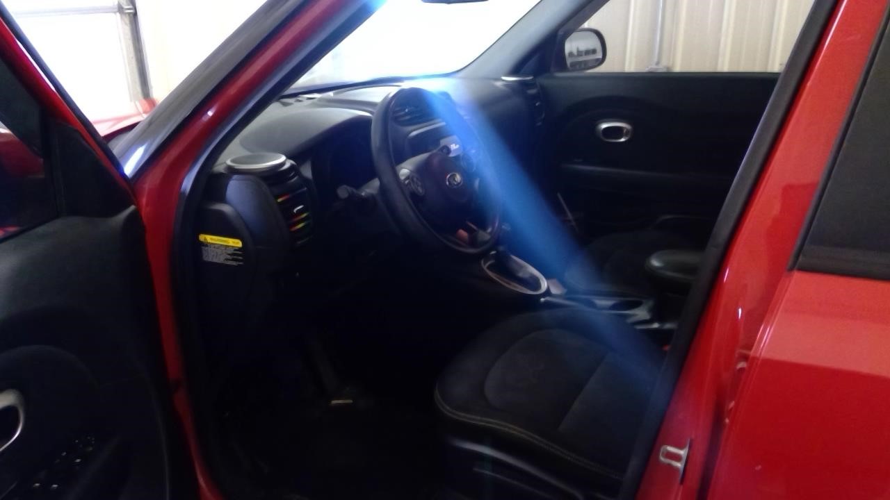 https://f005.backblazeb2.com/file/img-partshotlines-com/Inventory/MA185/Vehicle/109910_02.jpg