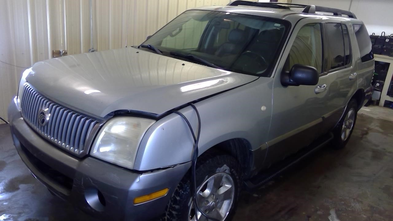 https://f005.backblazeb2.com/file/img-partshotlines-com/Inventory/MA185/Vehicle/110033_01.jpg